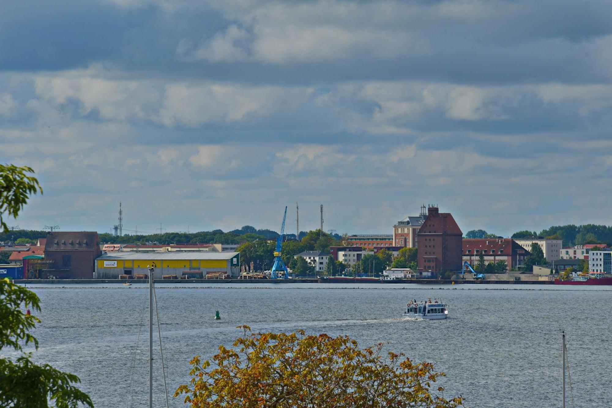 Ferienwohnung Sundueberblick - 150 Meter Zum Strand Altefähr 外观 照片