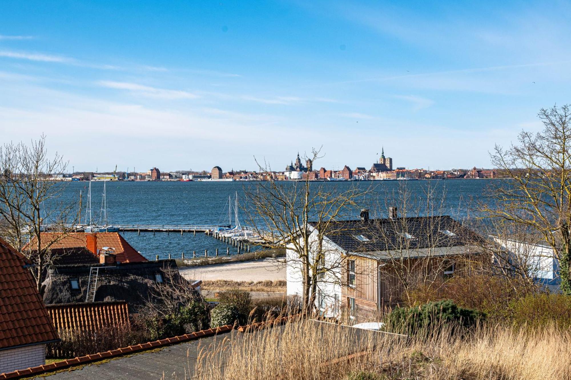 Ferienwohnung Sundueberblick - 150 Meter Zum Strand Altefähr 外观 照片